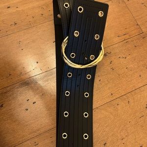 Black and gold waist belt. Brand new